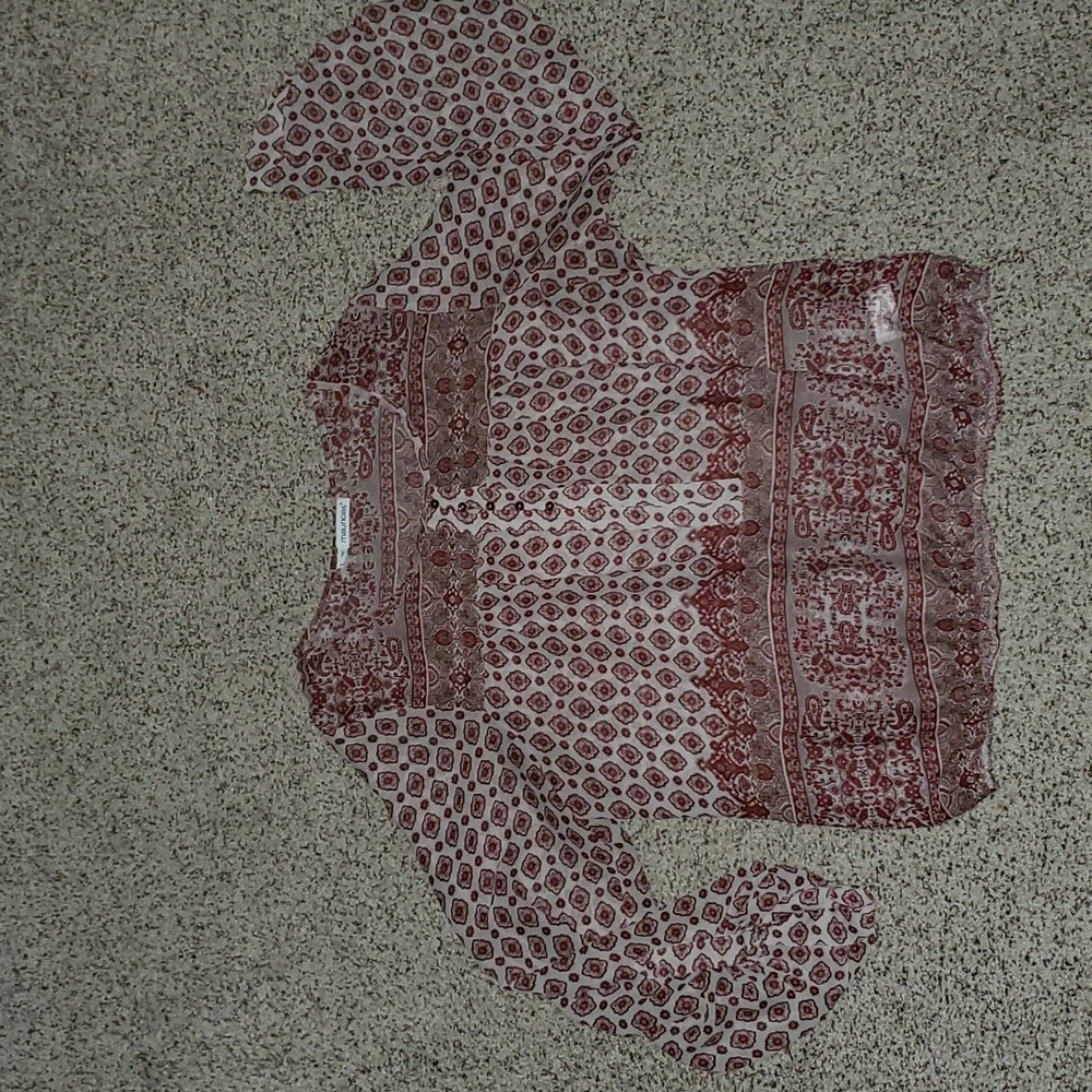 💥 Sale 3/$30 Maurices Printed Blouse